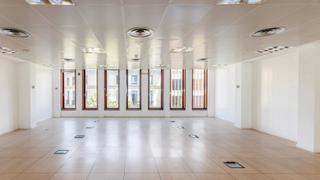 Rent Office space  Carrer de la diputació. Oficina en alquiler en junto passeig de gracia