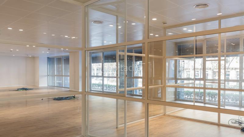 Foto 6a68afa8-67c7-4907-b434-ea3f33c27a8a. Rent office space with heating in Dreta de l´Eixample Barcelona