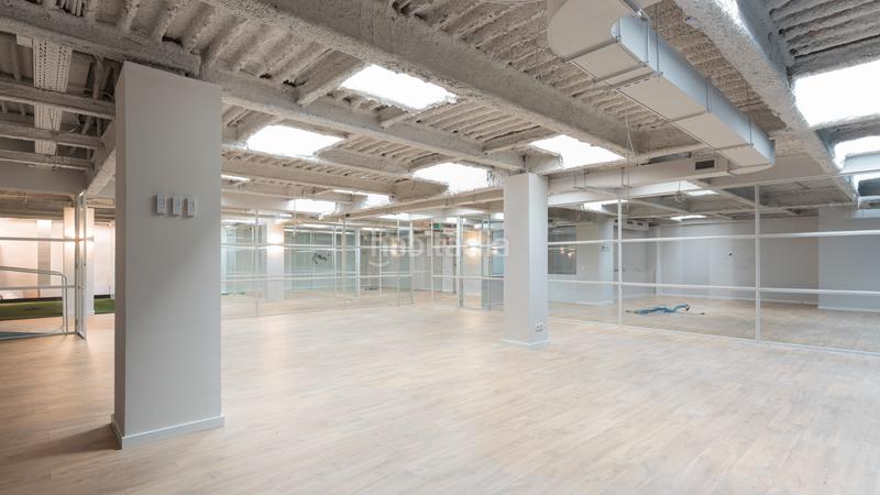 Foto cf9a1bd5-0133-4025-945f-815037f81999. Rent office space with heating in Dreta de l´Eixample Barcelona