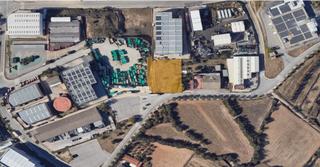 Terrain industriel à Centre. Solar industrial en venta en granollers