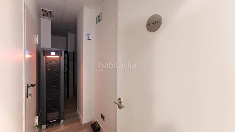 Foto 1b6773a9-2aa3-4f81-ab4f-2d1ec3fc1ffd. Miete geschäftsraum mit heizung in Vila de Gràcia Barcelona