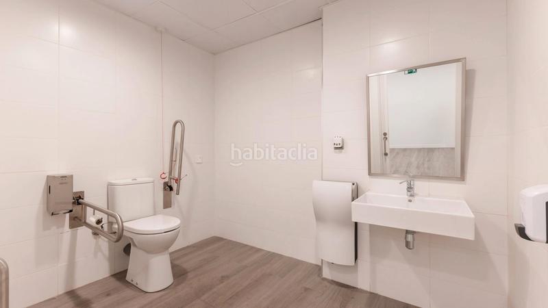 Foto aa44c3d1-af2b-4085-87eb-291ca09a7111. Rent business premise with heating in Vila de Gràcia Barcelona