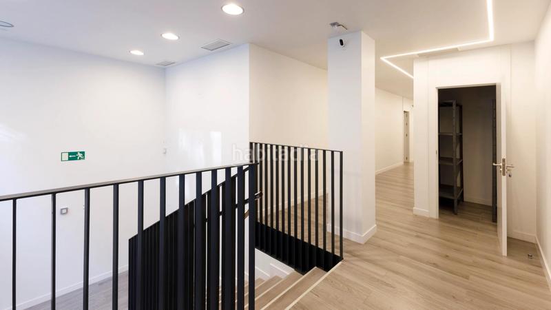 Foto b061660b-caba-4444-bbe8-0071101411bc. Rent business premise with heating in Vila de Gràcia Barcelona