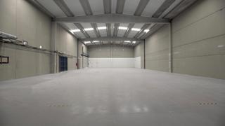 Lloguer Nau industrial  Calle de josé agustín goytisolo. Nave disponible en polígono pedrosa