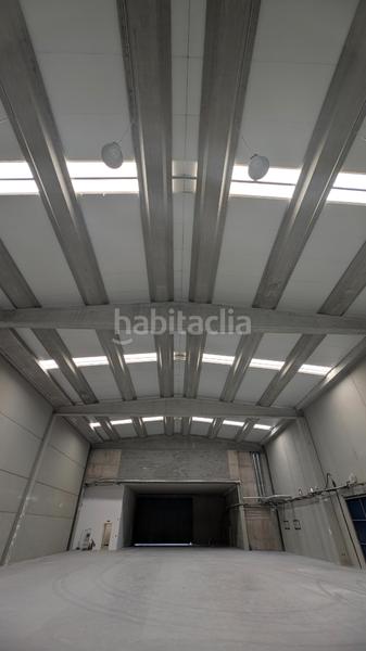 Foto 33530f82-e4fb-48b9-a6cd-3212c6b36737. Rent industrial building with heating in Granvia LH Hospitalet de Llobregat (L´)