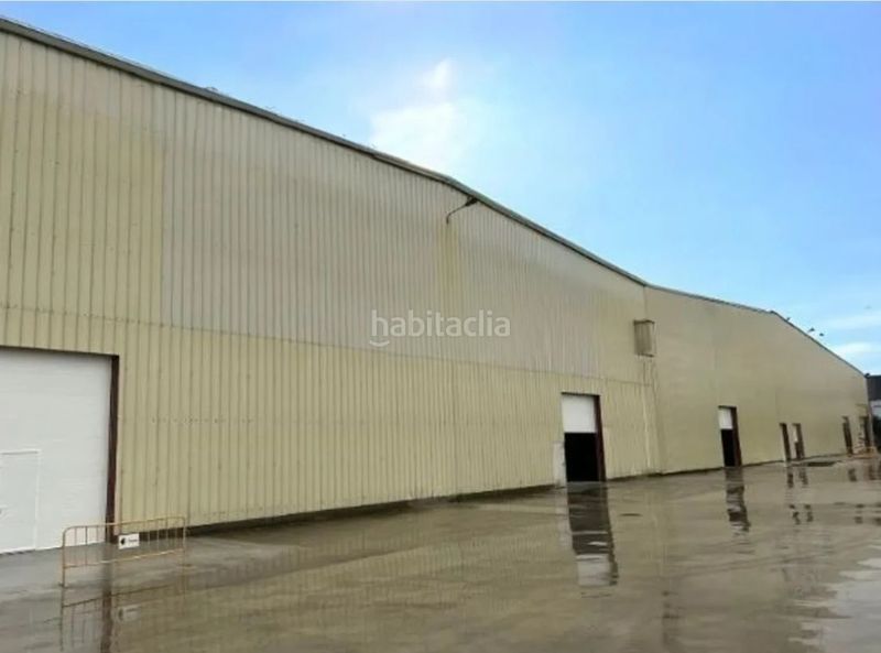 Foto 1689719e-c98c-4ce8-8406-4ea1f83105ab. Alquiler nave industrial nave disponible en Celrà