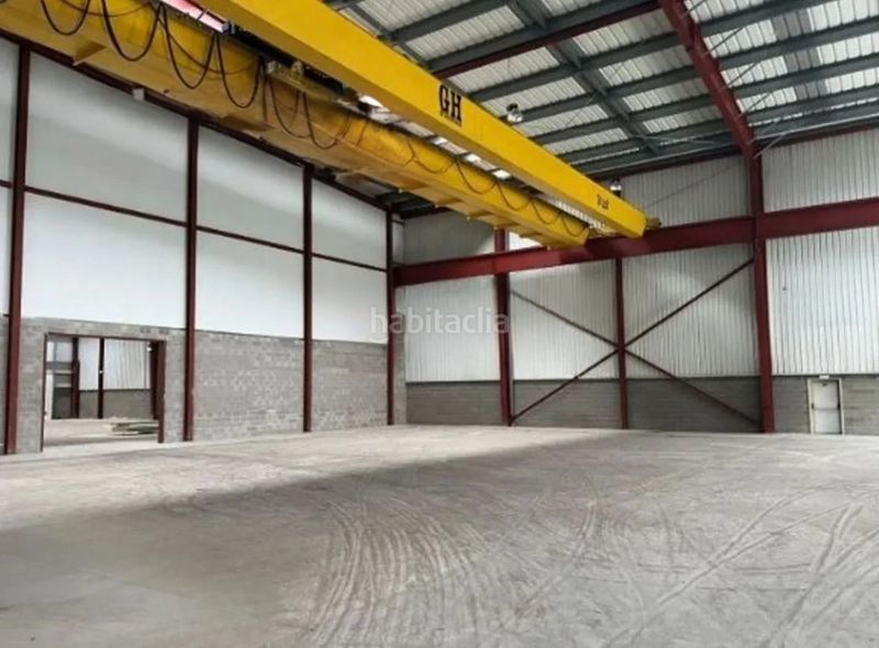 Foto 8435c17f-80a8-4386-9f65-51e4d1fcf099. Alquiler nave industrial nave disponible en Celrà