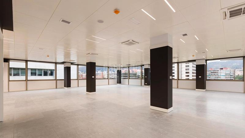 Foto dfbc05e1-3df6-4e95-8449-d5353d7f210c. Rent office space with heating in Barri de les Corts Barcelona