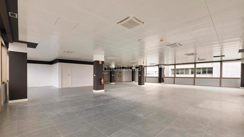 Foto e4927d19-bcfc-44e8-b350-e44a38eb28fb. Rent office space with heating in Barri de les Corts Barcelona