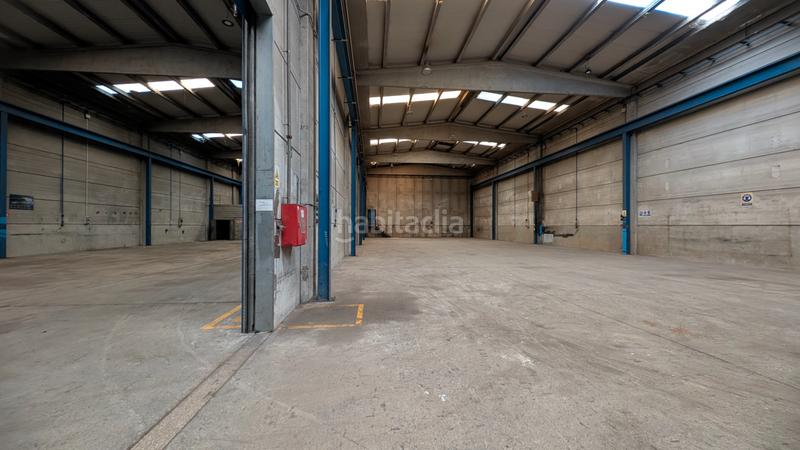 Foto 4c5f2e1d-2284-48f1-82b3-b55f11b4a1b1. Location bâtiment à usage industriel dans Parets del Vallès