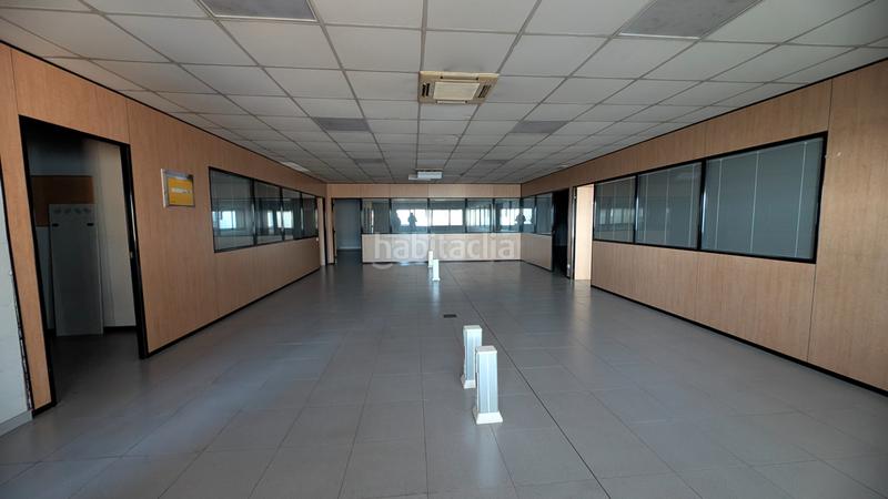 Foto a8a8b17c-9ebc-4061-ae50-0d4f6ecfcae7. Location bâtiment à usage industriel dans Parets del Vallès