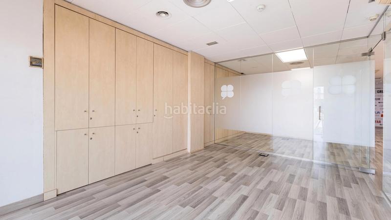 Foto f29d32b4-0bad-404e-88ac-9bc4bac4c6fd. Alquiler oficina  disponible en eixample en Barcelona