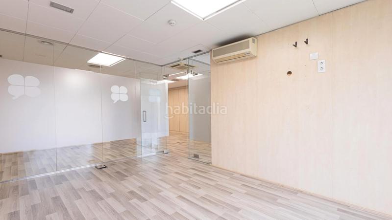 Foto 9c7acb67-bbba-4dde-8b9f-880fbc3ed47d. Location bureau avec chauffage dans Dreta de l´Eixample Barcelona