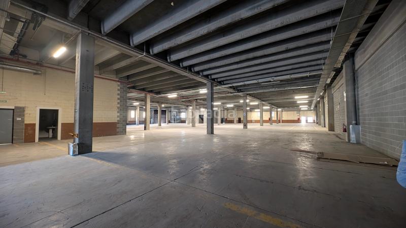 Foto 7085acb3-b964-4c19-b9a8-f3c501599237. Rent industrial building with heating in Mas Rampinyo - Montcada Nova - Carrerada Montcada i Reixac