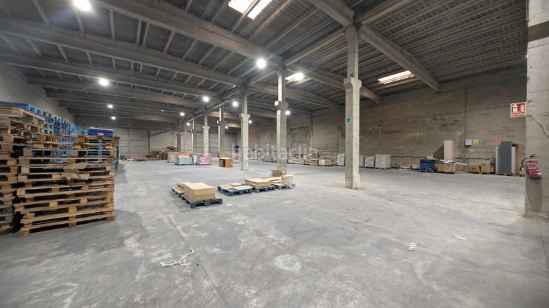 Foto 430a9023-5eb8-4b56-92a7-05875162d3d6. Rent industrial building with heating in Perafort