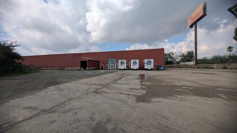 Foto 5a5c1437-72e9-4a26-9976-c8e5bef44e28. Rent industrial building with heating in Perafort