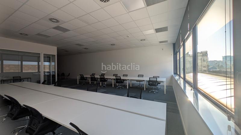 Foto c0583146-9b40-46c9-ae1e-4642dad5b0a4. Alquiler oficina  amueblada en 22@ en Provençals del Poblenou Barcelona