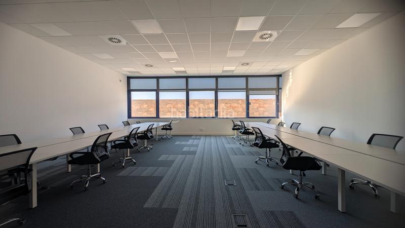 Foto 96f9f96e-fade-4111-956a-2e6acb96590b. Rent office space with heating in Provençals del Poblenou Barcelona