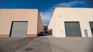 Nau industrial  Carrer can pau birol. Nave en venta en girona