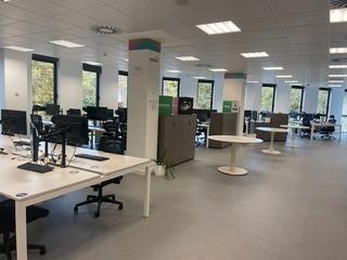 Rent Office space  Carrer de la llacuna. Oficina singular en alquiler en el 22@