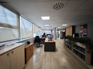 Bureau à Avinguda de Barcelona