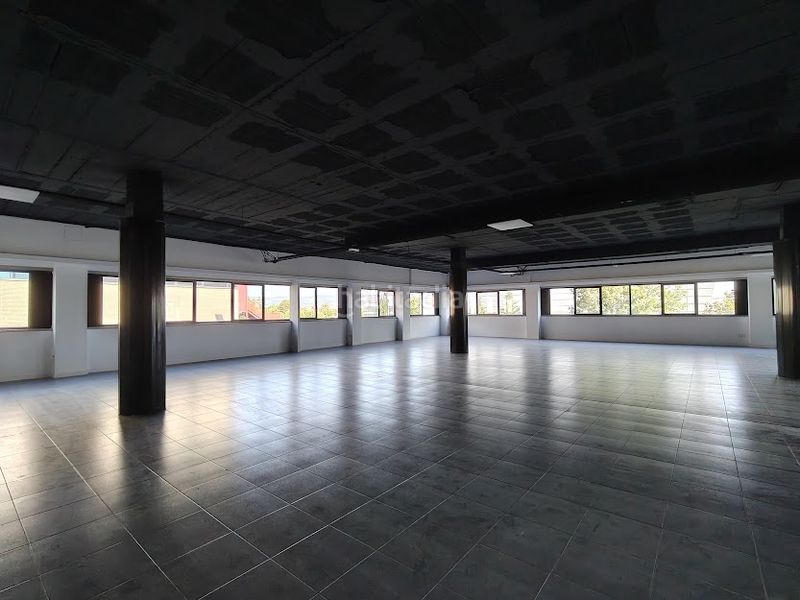 Foto 14b72d70-7715-4f15-a4d5-9fed1049fde9. Affitto edificio in Zona Industrial Prat de Llobregat (El)