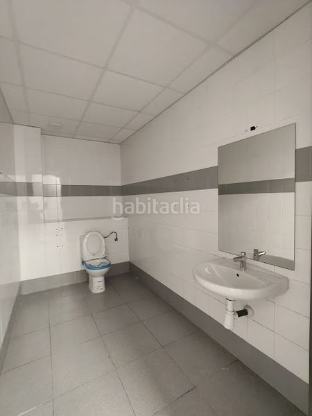 Foto 5599a668-ab73-42db-a94e-9437c10773f4. Affitto edificio in Zona Industrial Prat de Llobregat (El)