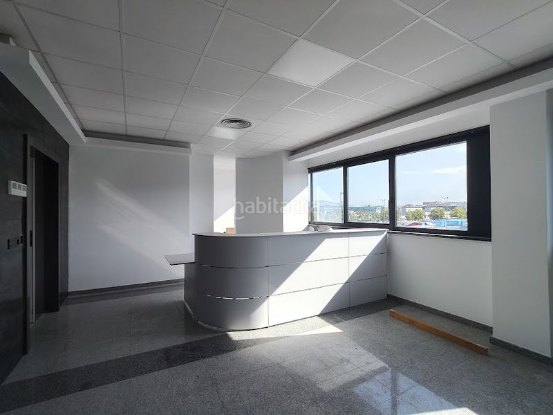 Foto 74da0b3e-c668-4800-92cc-652ac6cd2e5e. Lloguer edifici a Zona Industrial Prat de Llobregat (El)