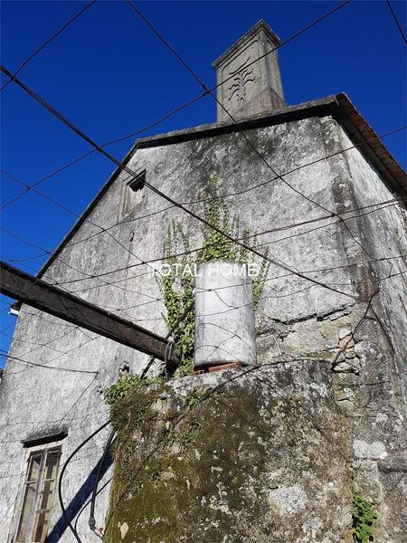 Foto 2ce67bb2-e84a-4388-9022-f75aef2f0866. Casa total home vende casa de piedra para restaurar en Teo