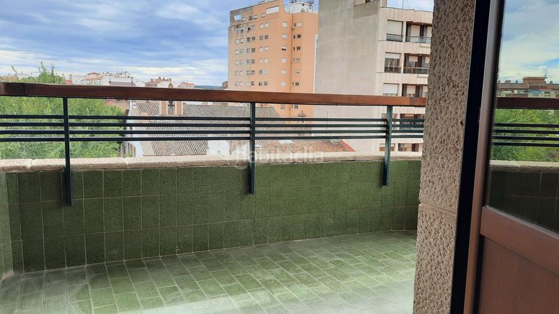 Foto ac3d3604-d5e5-4ba6-b4cd-31313453c3bc. Pis amb calefacció a Almansa