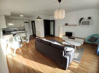 Rent Flat in Almansa. Excelente vivienda  con dos dormitorios, garaje y trastero