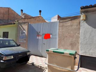 Terreny residencial a Almansa. Solar para construccion de vivienda unifamiliar