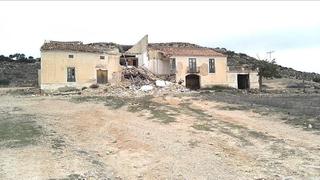 Finca rústica a Almansa. Finca rustica muy cerca de casco urbano