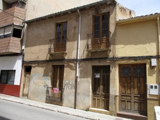 Casa a Almansa. Casa para edificar con excelente ubicacion