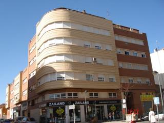 Pis a Almansa. Vivienda muy centrica con buenos acabados