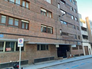 Pis  Calle vicente aleixandre. Centrica vivienda con seis dormitorios