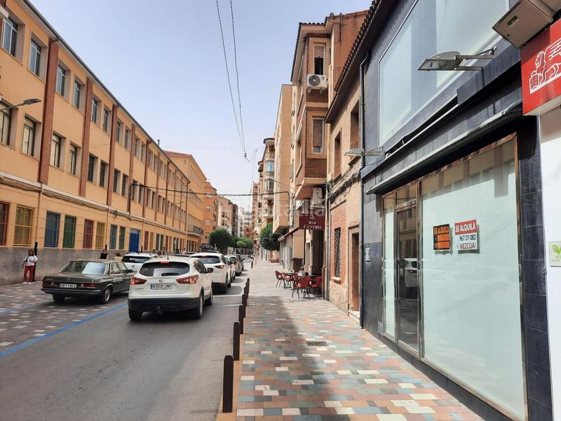 Foto bfb271f7-f141-47ba-89a4-b04e09f2cda5. Alquiler local comercial local en la calle mas comercial en Almansa