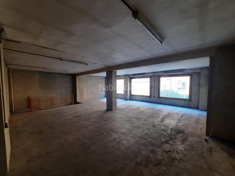 Foto 4a2ac3bc-e002-448b-a9c9-ede453d82752. Location local commercial dans Almansa
