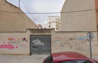 Terreny residencial a Calle de miguel ángel asturias 2. Solar urbano en venta en excelente ubicación  almansa