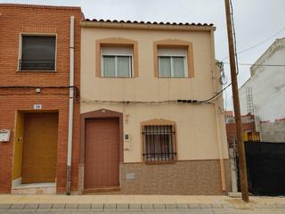Casa a Bonete. Casa reformada en bonete