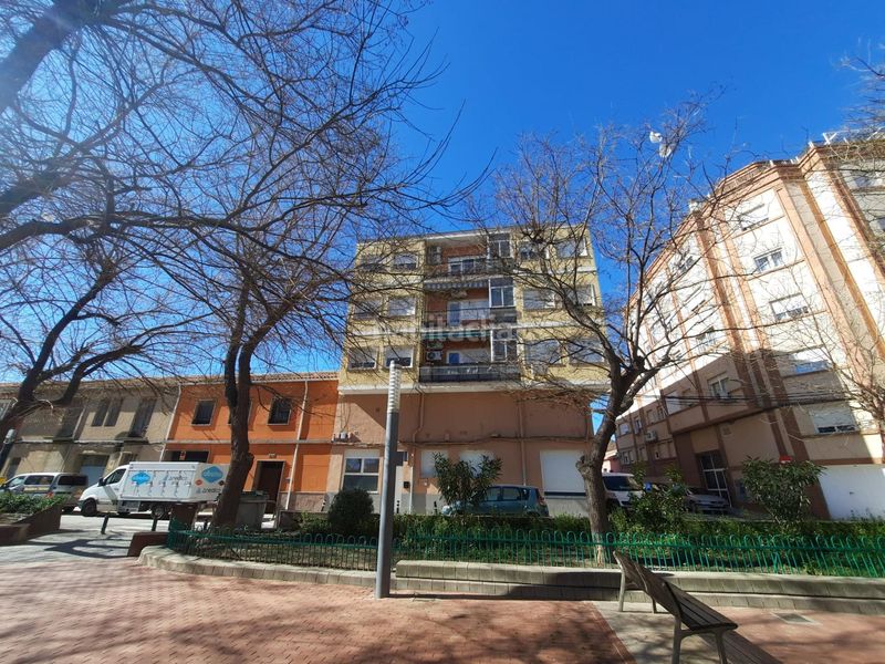 Foto 2f4a5cd3-3187-40d8-8999-9b70f14744c3. Pis a Almansa