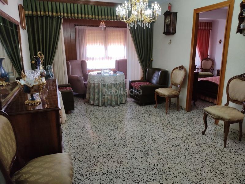 Foto 4e100a03-82fc-4832-99ed-8e090b0b87bd. Piso vivienda frente al mercado central en Almansa