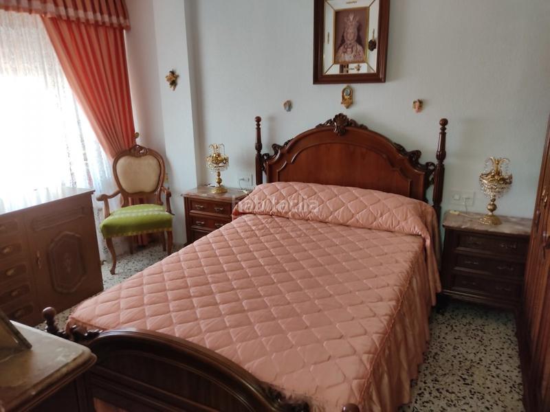 Foto e916c56e-1ce4-40a7-88b1-41e8752c7207. Piso vivienda frente al mercado central en Almansa