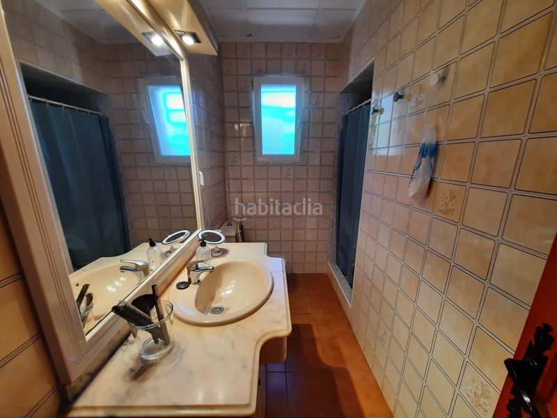 Foto f6d02592-c0b7-4045-8cd9-bf87c5a727e1. Xalet amb calefacció piscina a Almansa