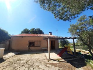 Haus in Almansa. Casa de campo