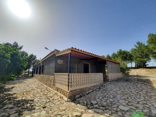 Haus in Alpera. Casa de campo en la lagunaalpera
