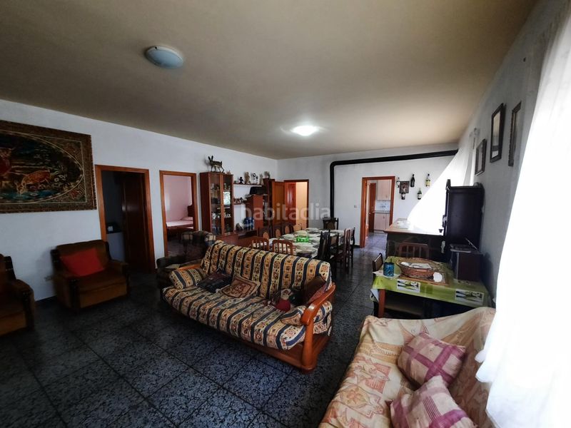 Foto c35e2980-dcc0-4f04-8a12-7ada26ec0435. Casa a Alpera