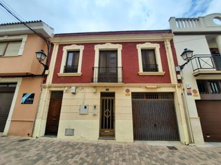 Planta baixa a Almansa