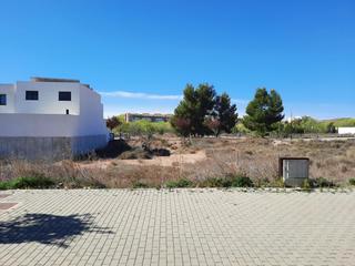 Terreny residencial a Almansa. Excelente parcela en sup3 para la construccion de su vivienda un