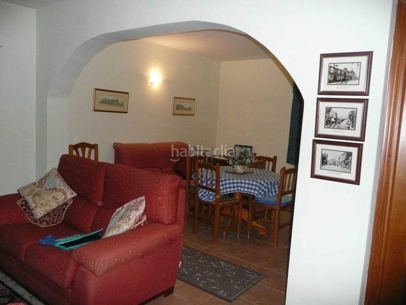 Foto dffc0b4f-24c3-487c-a1b3-f6f8f6e3ef5e. Xalet amb calefacció a Zarra